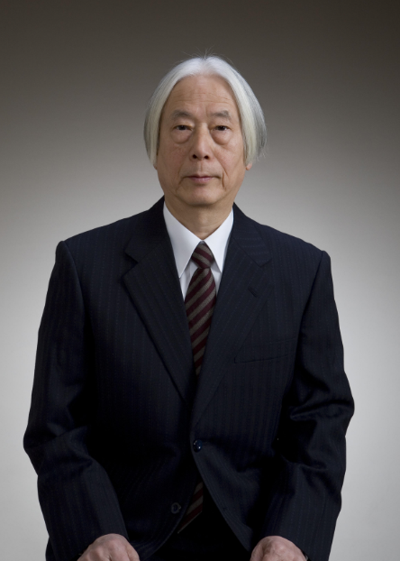رئيس المتحف هيروفومي أوتشيدا