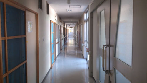 金さんが暮らす不自由舎