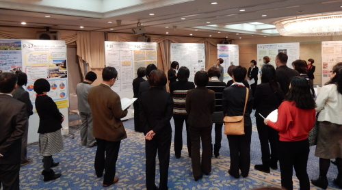 ポスターセッションの会場の様子
